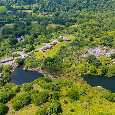 Branock, Tor Down Quarry Holiday home *