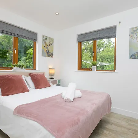Branock, Tor Down Quarry Holiday home